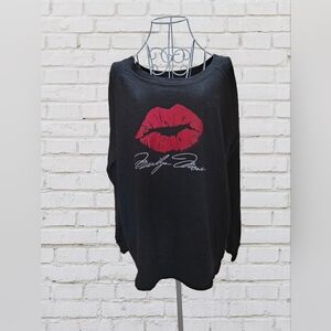 Marilyn Monroe Black Sweatshirt with Red Lip Print